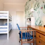 Apt Spacieux Avec Jardin Et Parking
